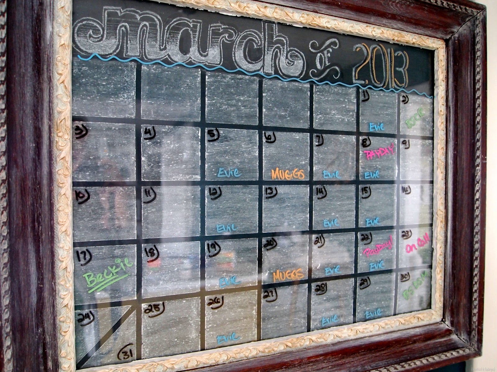 [Dry%2520Erase%2520Chalkboard%2520Calendar%2520%2528Sawdust%2520and%2520Embryos%2529%255B3%255D.jpg]