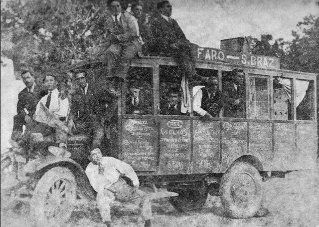 [Autocarro-em-19262.jpg]