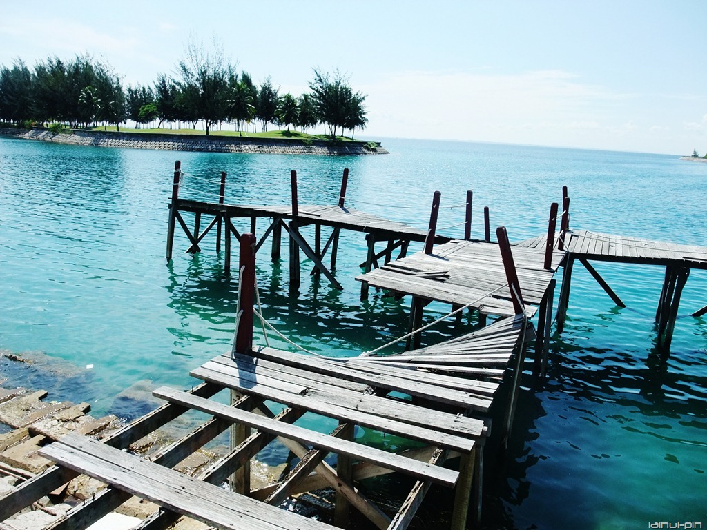 [DSCF78104.jpg]