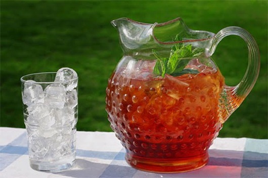 [iced-tea-pitcher-sm%255B4%255D.jpg]