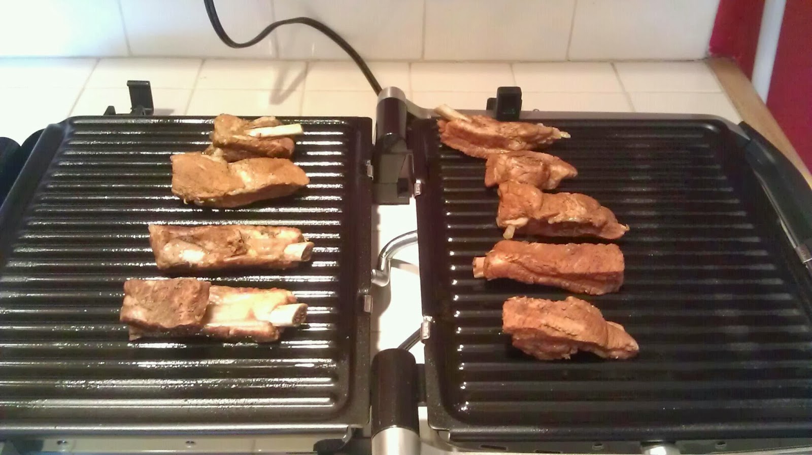 Its a Momsies World: GRUNDIG Countertop Grill by VMinnovations Review