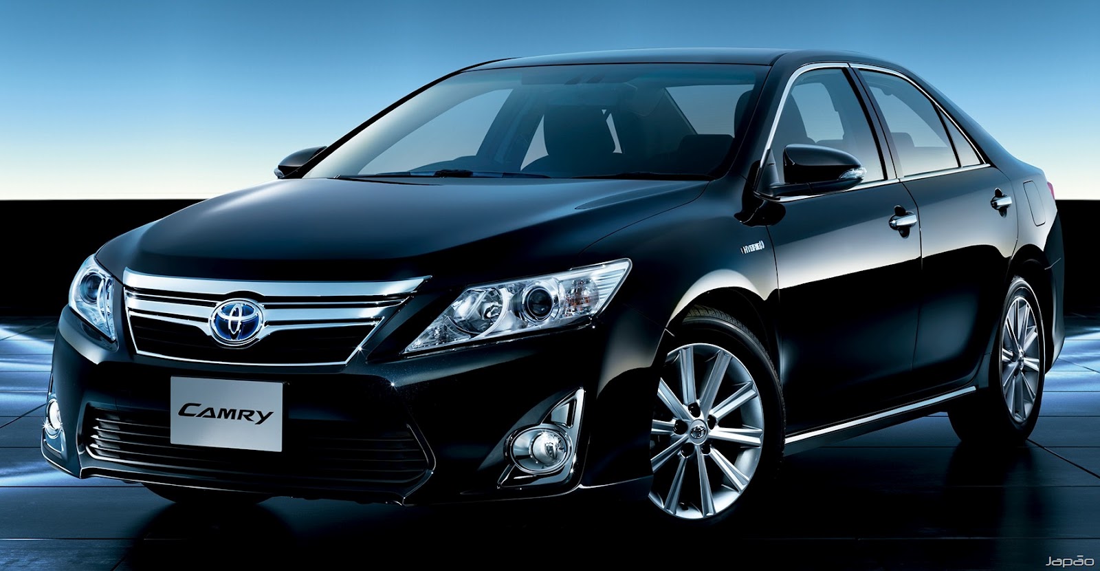 [autowp.ru_toyota_camry_hybrid_jp-spec_1%255B10%255D.jpg]
