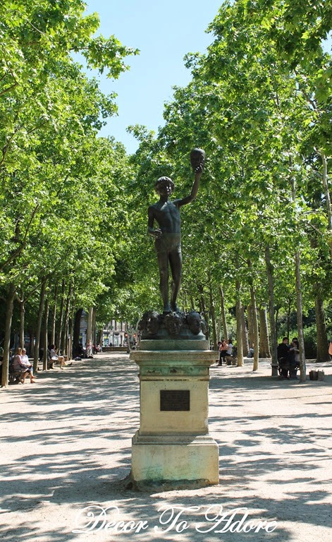 [France%2520Day%25204%2520079%255B3%255D.jpg]