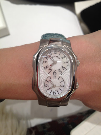 27 A more basic look from Philip Stein I like the pale blue leather strap