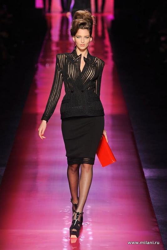 jean-paul-gaultier-haute-couture-spring-2012-pfw6.jpg