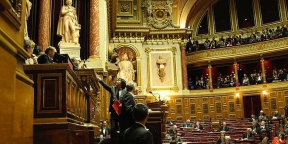 [senat_4%255B2%255D.jpg]