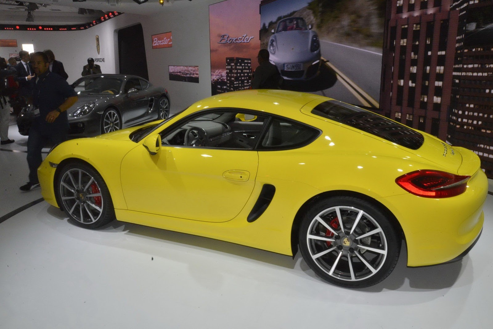 [2013-Porsche-Cayman-42%255B2%255D.jpg]