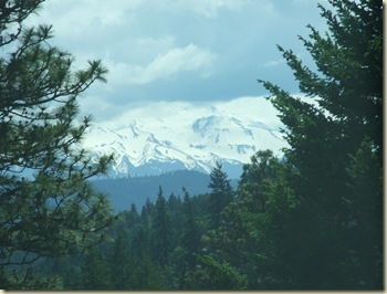 Our first peak at Mt Hood..the top in the grey clouds.
