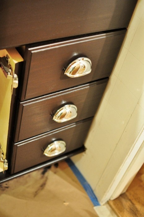 OakCabinets14