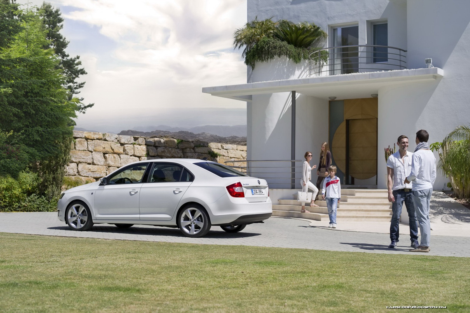 [2013-Skoda-Rapid-69%255B2%255D.jpg]