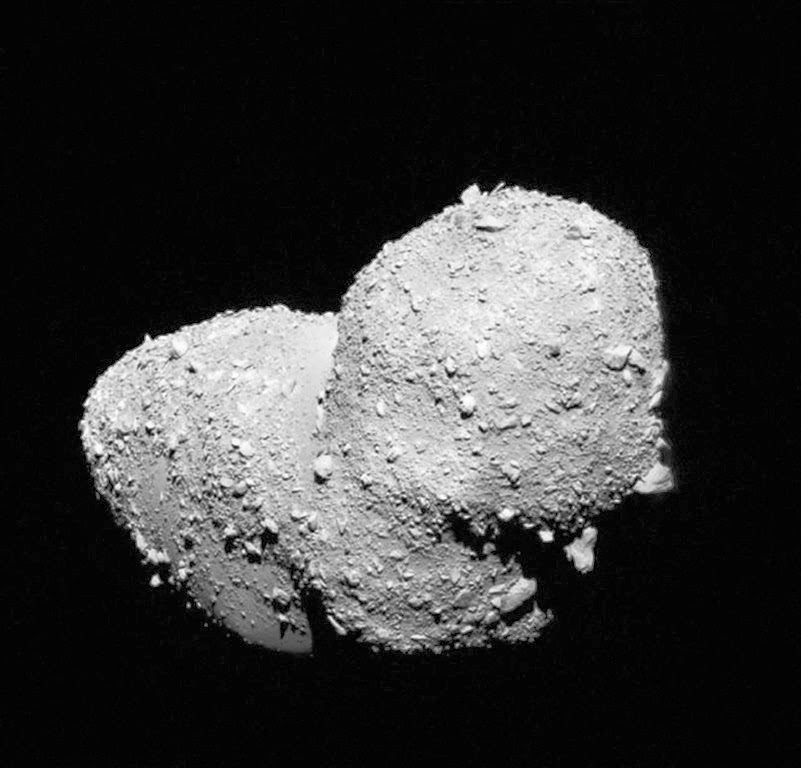 [asteroide%2520Itokawa%255B4%255D.jpg]