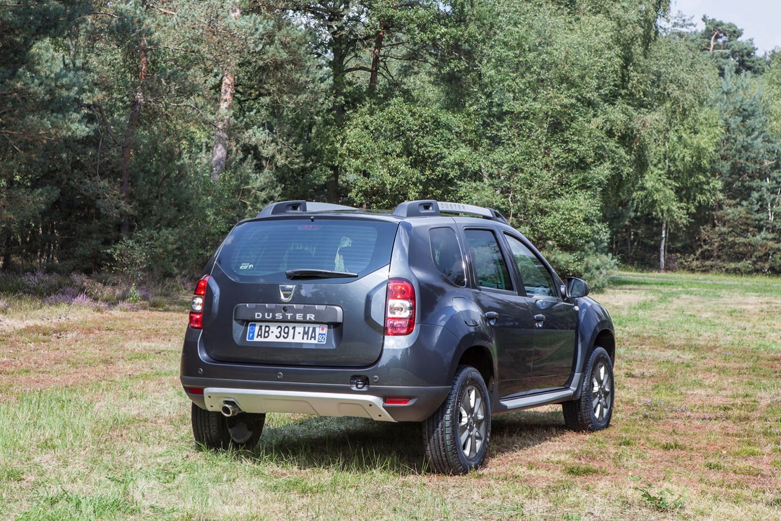 [Dacia-Duster-Facelift-5%255B2%255D.jpg]