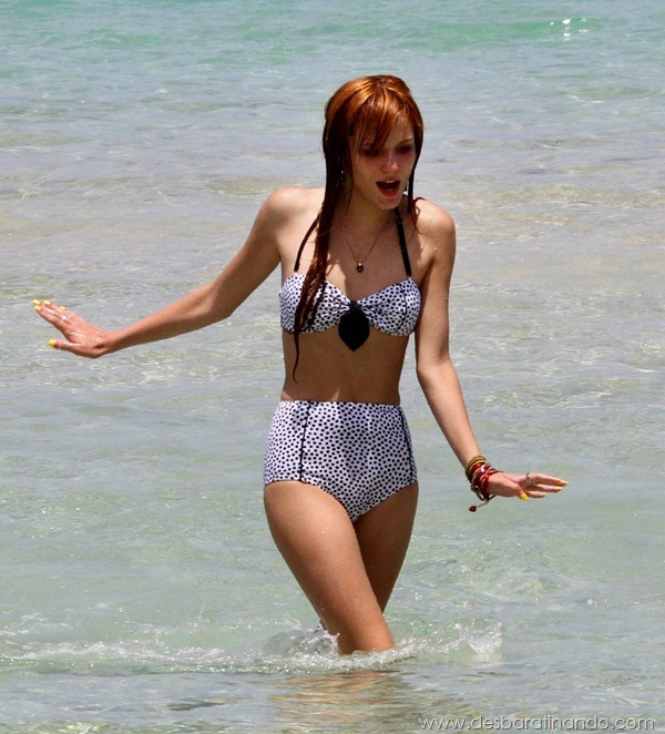 bella-thorne-sexta-proibida-sensual-sexy-sedutora-novinha-desbaratinando (479)