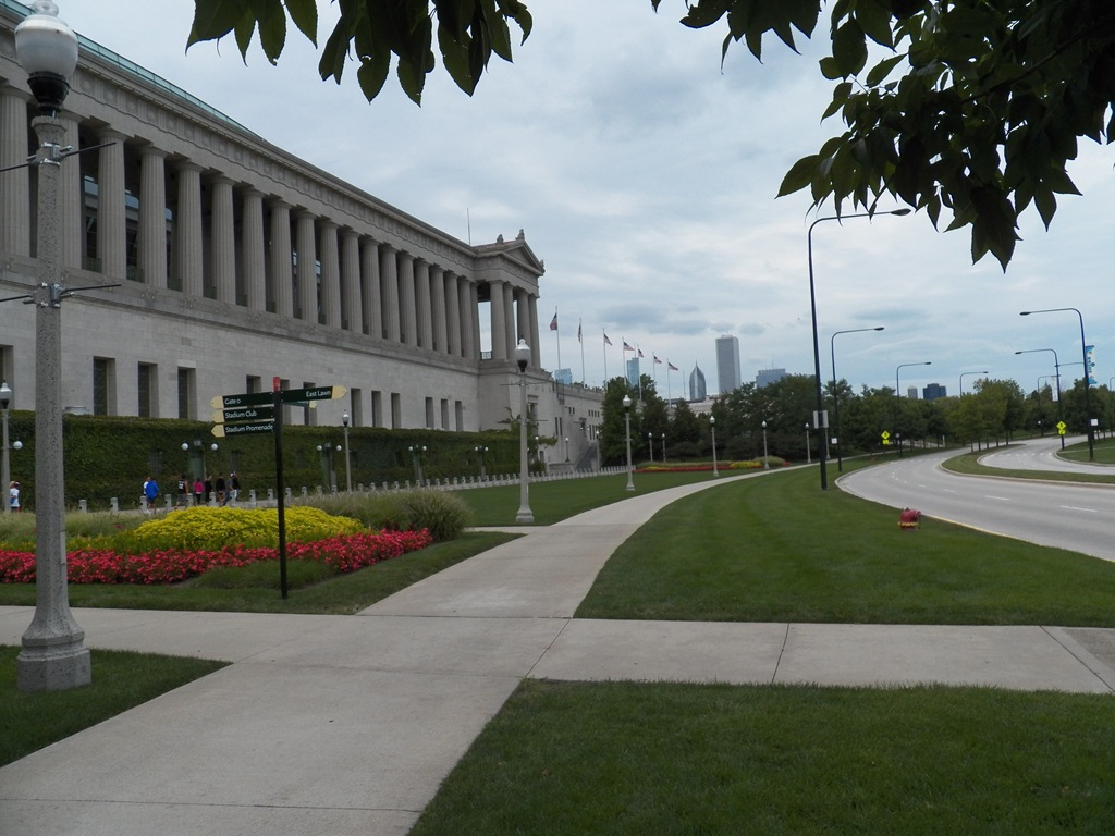 [101_31215.jpg]