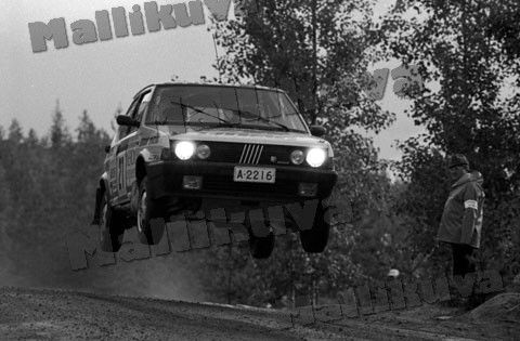 Mikael Sundstr m Fiat Ritmo Abarth 1000 Lakes 1984 Rally pics for sale 