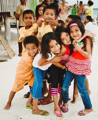 [Philippines-Tawi-Tawi-children-on-the-beach-DSC-8288%255B33%255D.jpg]