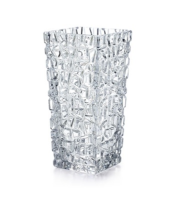 Sierra Square Vase. (tiffany.com)