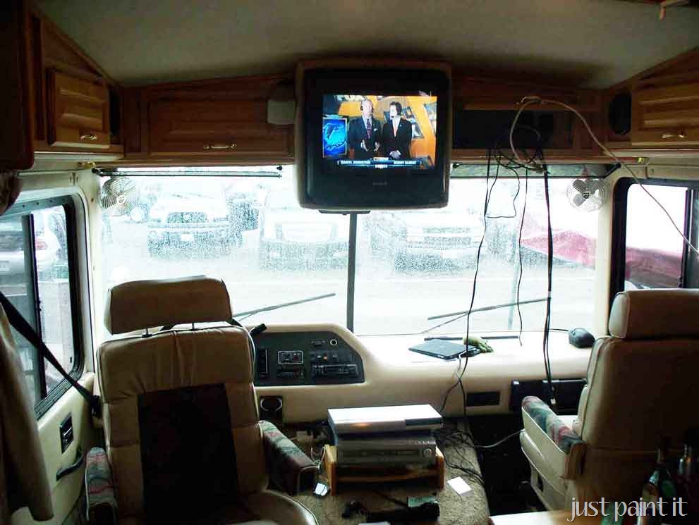 [tailgating-4%255B2%255D.jpg]