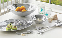 Textra Serving Bowl 98.00 Individual Bowl $36.00
Oval Sea Server $84.00 Seahorse Spreader 17.00
Salad Servers $48.00