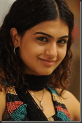 Actress Shubha Phutela closeup hot pic1