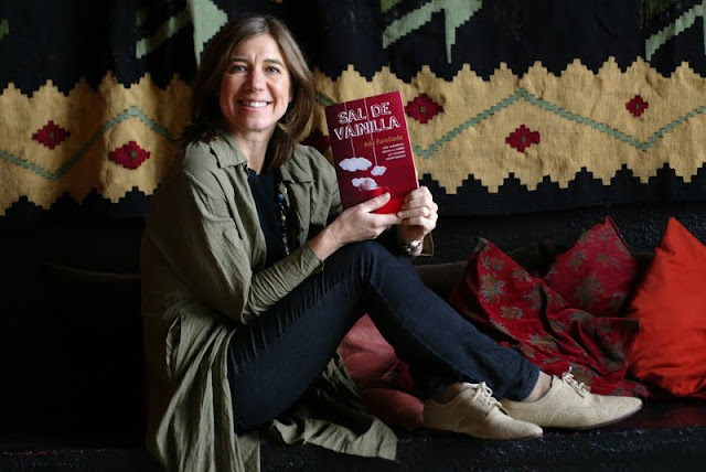 -Restaurant Semproniana. Foto Ada Parellada presenta el seu llibre " Sal de Vainilla". Barcelona.