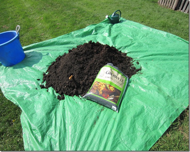 Blending the five different compost