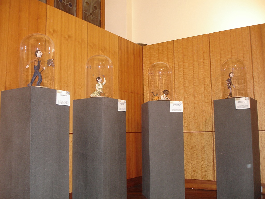 [exposicion%2520leon%25202%255B8%255D.jpg]