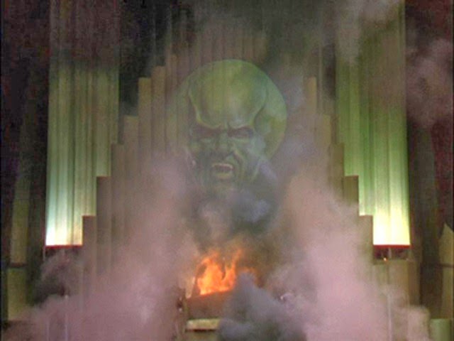 Mágico de Oz Illuminati 3