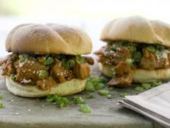 Sesame-oil-What-it-is-and-how-to-use-it-A9STFUK-x