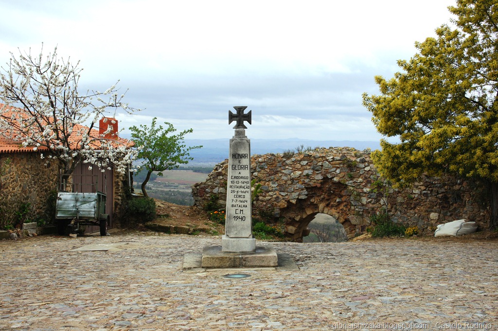 [Gl%25C3%25B3ria%2520Ishizaka%2520-%2520Castelo%2520Rodrigo%252065%255B1%255D.jpg]