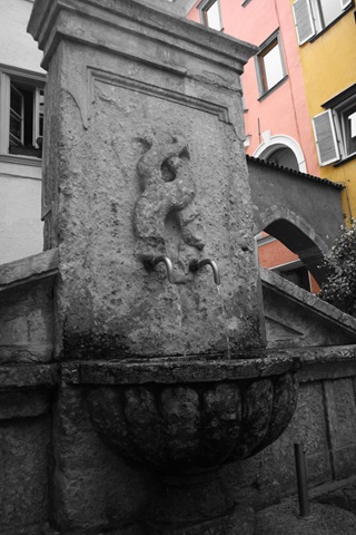 [201106020015a4.jpg]
