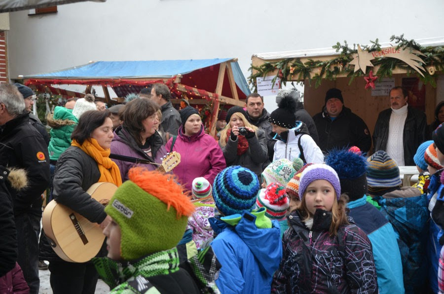 Adventmarkt_St_Osw_06.jpg