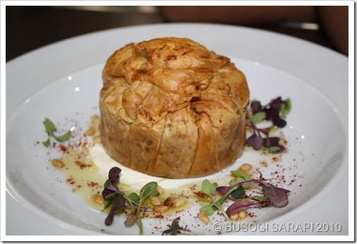 GOOD FOOD & WINE 2010-GARY MEHIGAN MAIN DISH© BUSOG! SARAP! 2010