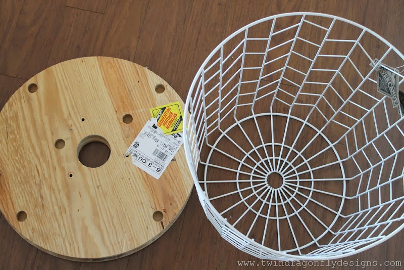 DIY Accent Table (14) DIY Accent Table (14)