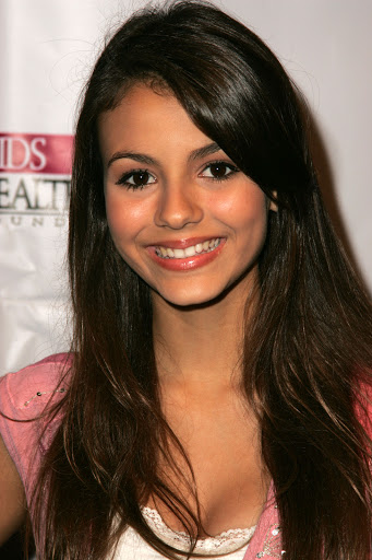 victoria justice hot