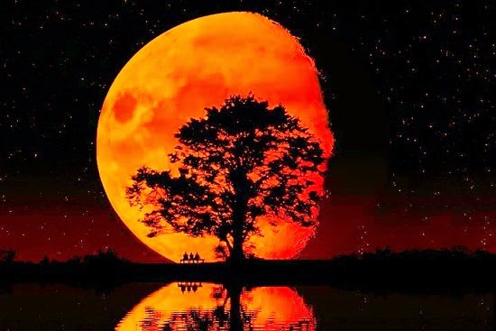 [blood_moon_rising_%255B3%255D.jpg]