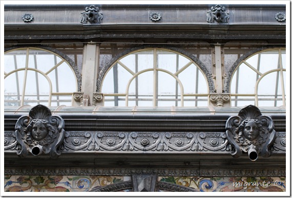 palacio de cristal - parque del retiro - madrid - simetr&iacute;a