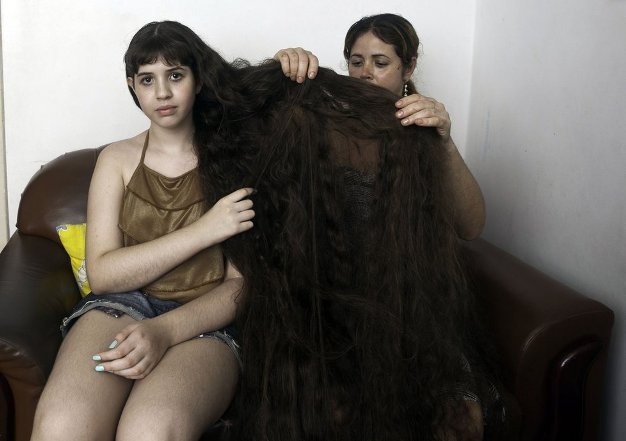 [Longest-Hair-Of-12-Year-Old-Brazillian-Girl5%255B4%255D.jpg]