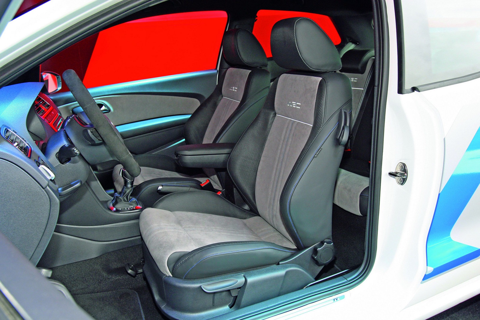 [VW-Polo-WRC-Street-5%255B2%255D.jpg]