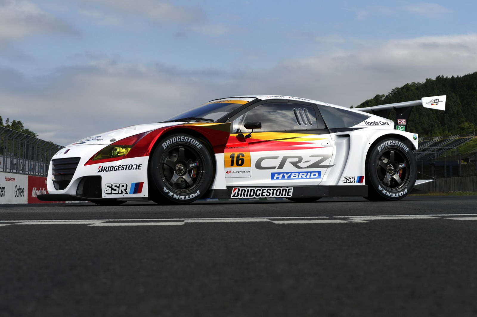 [Honda-Mugen-CR-Z-GT-3%255B2%255D.jpg]