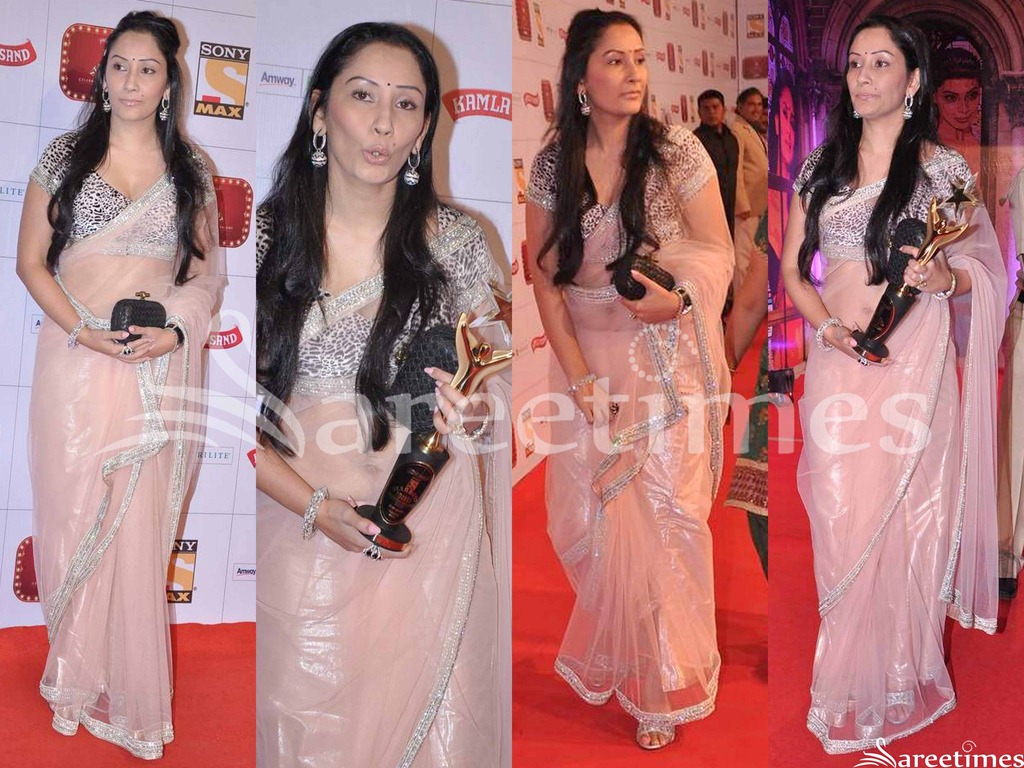 [Light_Pink_Shimmer_Faux_Georgette_Saree%255B4%255D.jpg]