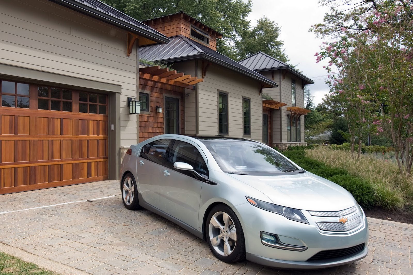 [Chevrolet-Volt%255B2%255D.jpg]