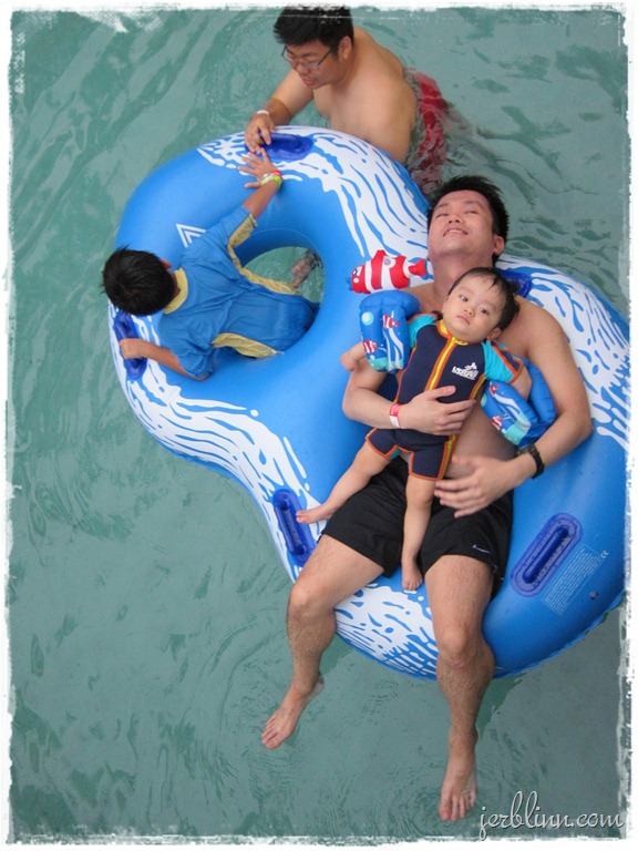 [swim4%255B9%255D.jpg]