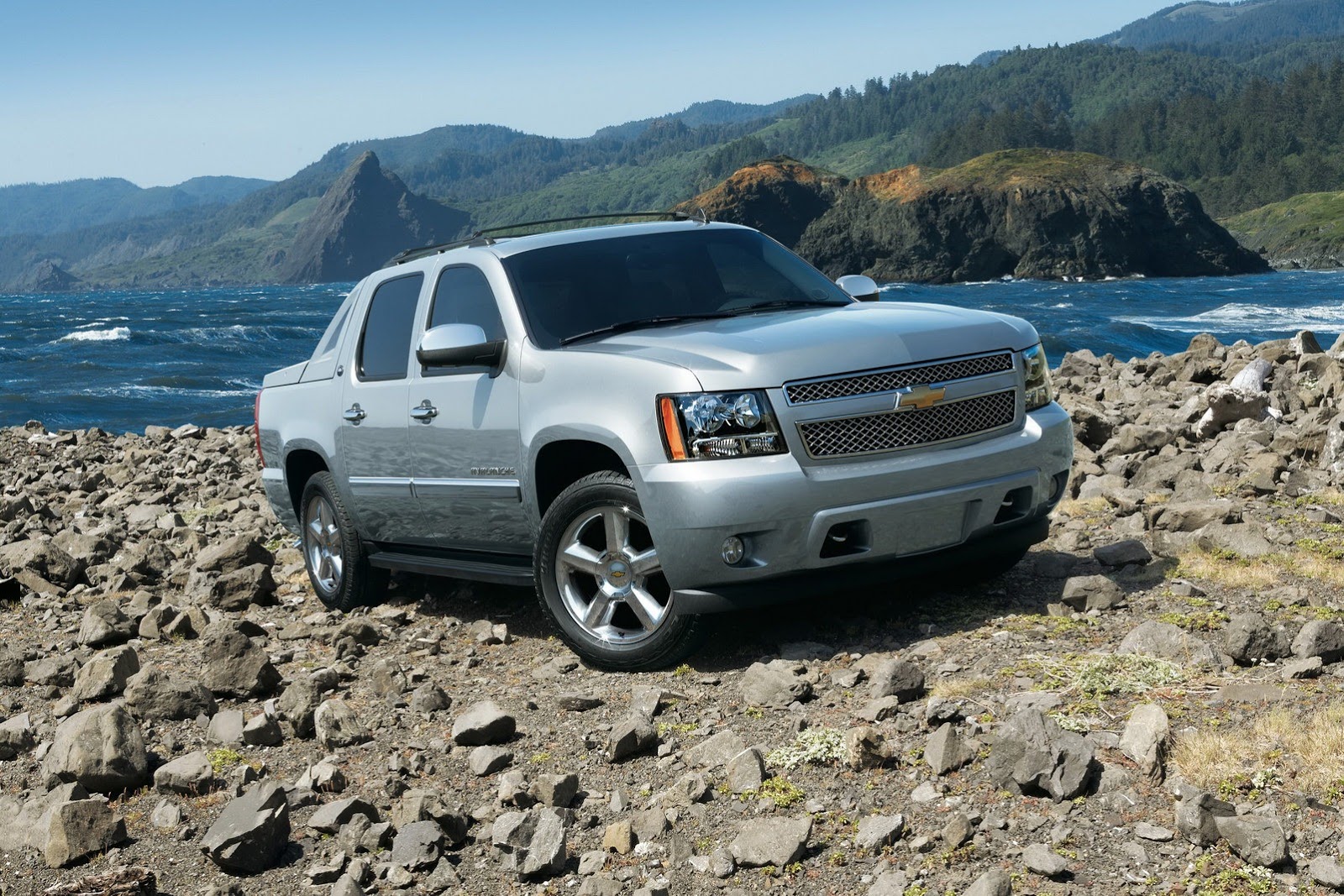[2013-Chevrolet-Avalanche-001%255B2%255D.jpg]