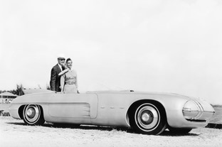 1956-Pontiac-Club-de-Mer-Concept-2