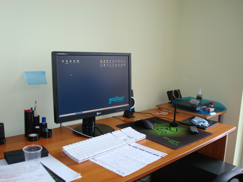 one-desk