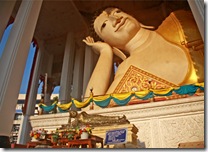 Wat Hat Yai Nai buddha1