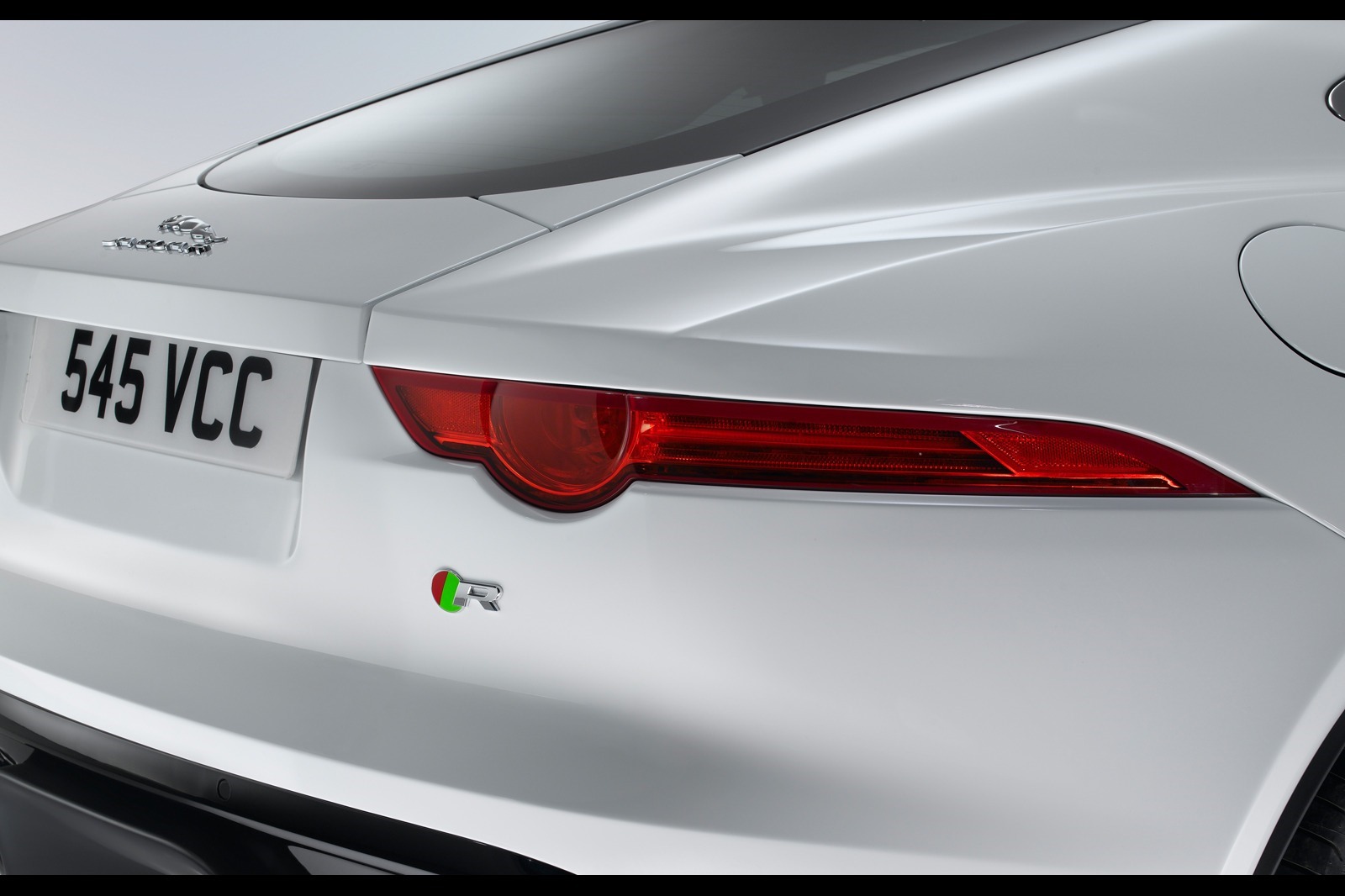 [New-Jaguar-F-Type-Coupe-60%255B2%255D.jpg]