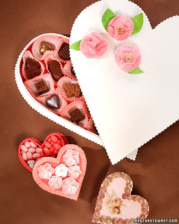 I like the idea of customizing your box of candy.