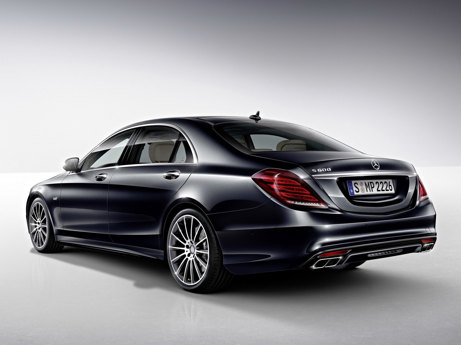 [New-Mercedes-S600-4%255B3%255D.jpg]